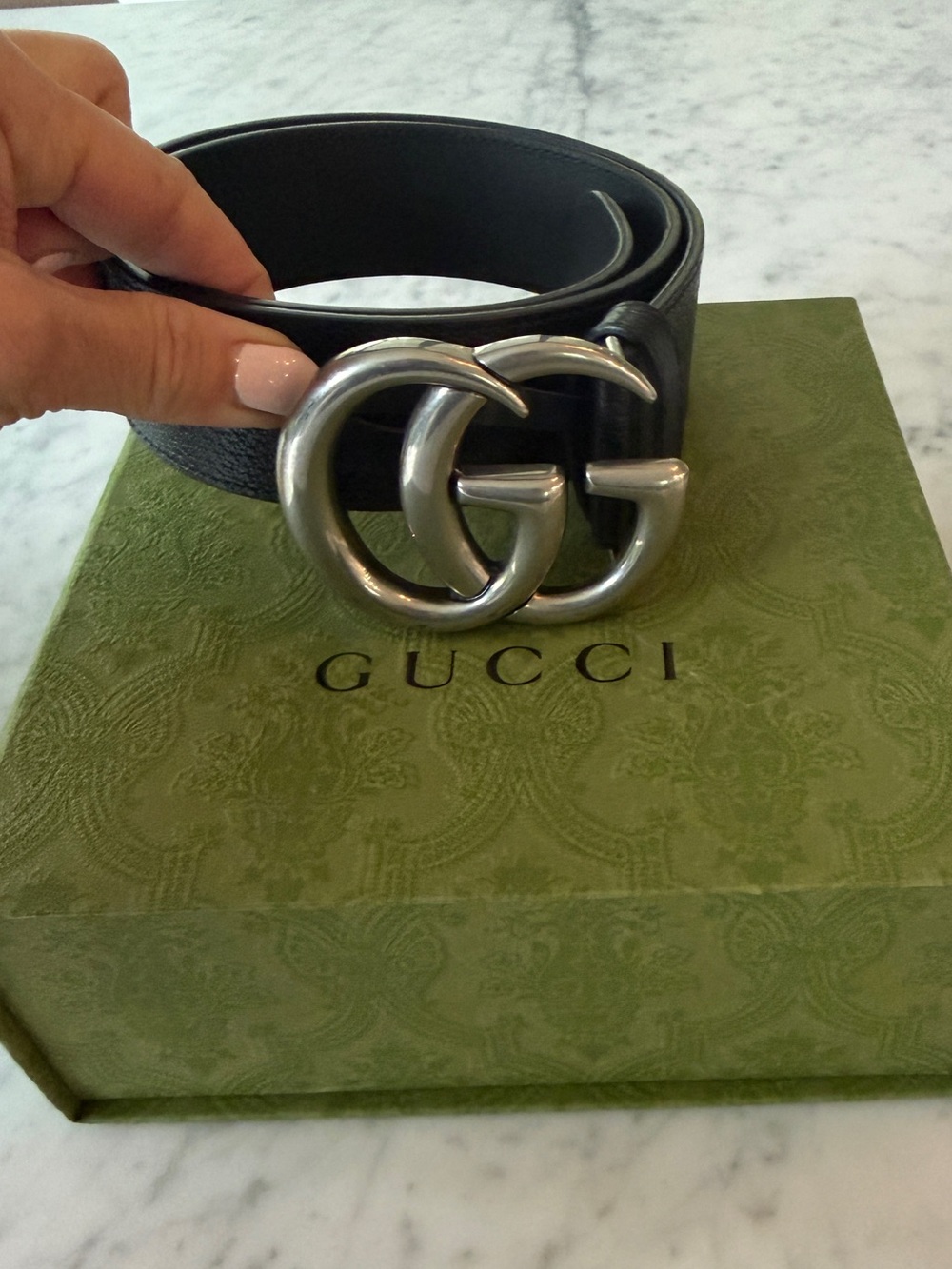 Gucci Black Leather Belt with Silver Double G Buckle Size 75 Basically New!